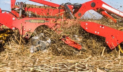 Väderstad présente son nouveau Carrier XT 425-625