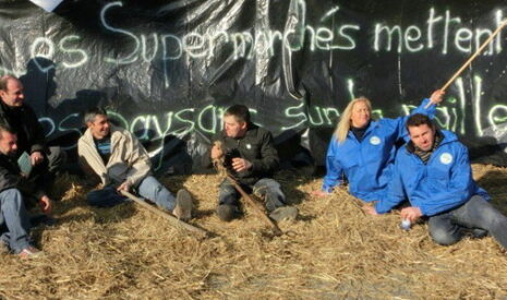 Grande distribution et agriculteurs, je t’aime moi non plus