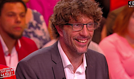Télévision, l’éleveur Antoine Thibault animateur surprise de C’est que de la télé (C8)