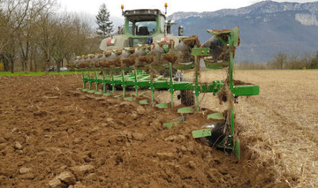 AgroPlow de Green Vision, une charrue spécifique pour le labour superficiel