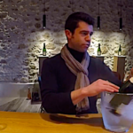 Comment ouvrir une bouteille de champagne pour le réveillon ? Les conseils du vigneron