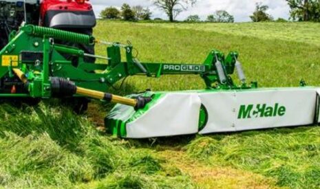 Nouvelle faucheuse arrière R310 sans conditionneur