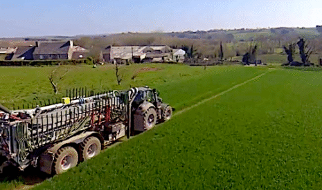 Le nouveau Deutz Fahr 9340 TTV Warrior en action en ETA