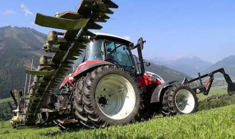 Viser la rapidité du préfanage pour se différencier à l’ensilage