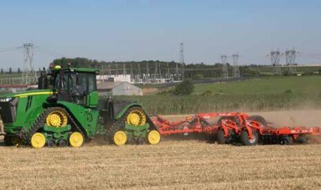 Travail du sol, du neuf dans le déchaumage et le désherbage