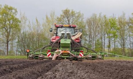 Semer en conditions difficiles