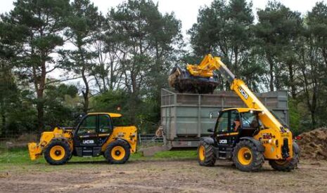 JCB 542-70 AgriPro : Jusqu’à 50 km/h et 173 chevaux !