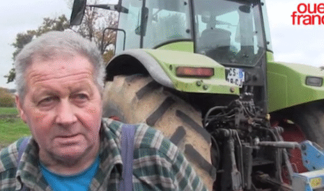 Son compte bancaire bloqué pour un PV de son tracteur à Paris