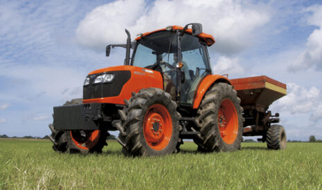 Kubota vise les grandes cultures et crée 140 emplois en France