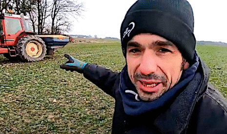 Je profite d’un sol gelé pour apporter phosphore et potasse