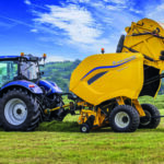 New Holland élargit son offre de presses à chambre variable avec la presse Pro-Belt