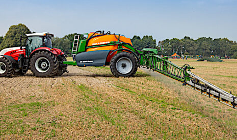 Sima 2019, les pulvérisateurs UX 01 Super gagnent en confort