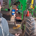 Tracteur viticole, réparation du broyeur et de la climatisation