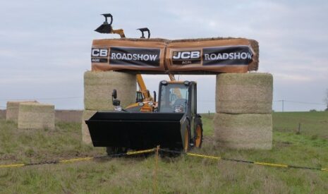 Road Show JCB, trois étapes en 2013
