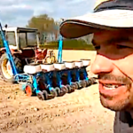 Semis de maïs pour un autre agriculteur