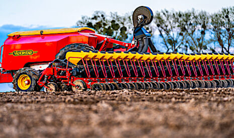 Sima 2019, le semoir de précision Tempo s’étend sur 24 rangs