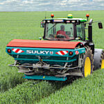 Un entrainement hydraulique pour l’épandage d’engrais chez Sulky