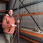 Comment monter un établi neuf dans son hangar avec du matériel de récupération
