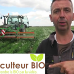 Matériel bio, vidéo d’une batteuse de mauvaises herbes