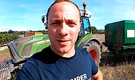 Le transport des raisins vendangés