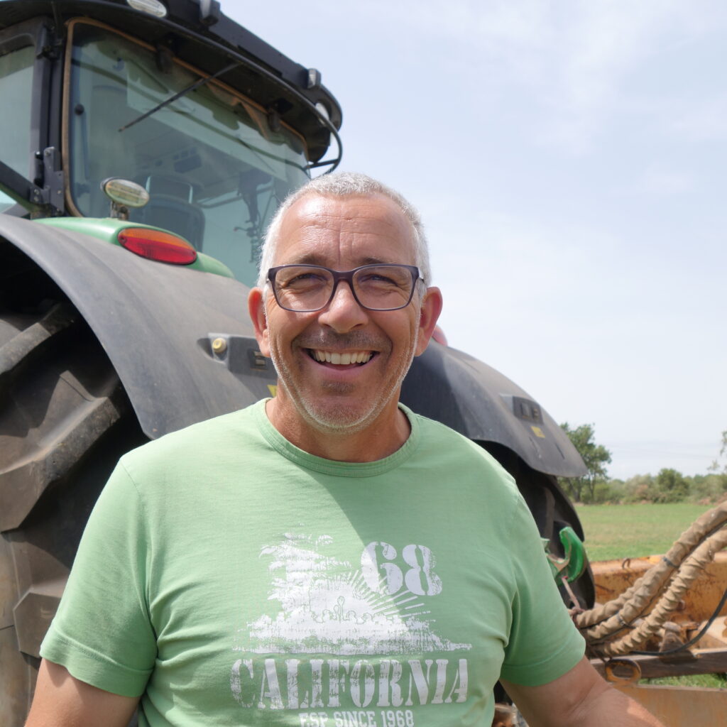 olivier tommasi entrepreneur de travaux agricoles a lancon provence dans les bouches du rhone