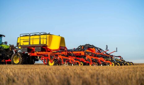 Avant-première mondiale du nouveauVäderstad Seed Hawk 600-900C àAgritechnica 2023
