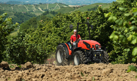 Frutteto version plateforme MY24 :le meilleur tracteur spécialisé à plateforme améliore encore ses spécifications