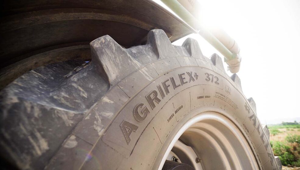 Alliance AGRIFLEX+ 372 : 15 nouvelles tailles de pneus VF populaires pour tracteurs et moissonneurs