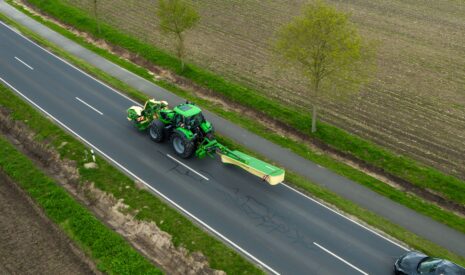 Faucher plus large sans compromis sur la stabilité de l’ensemble avec le EasyCut R 450