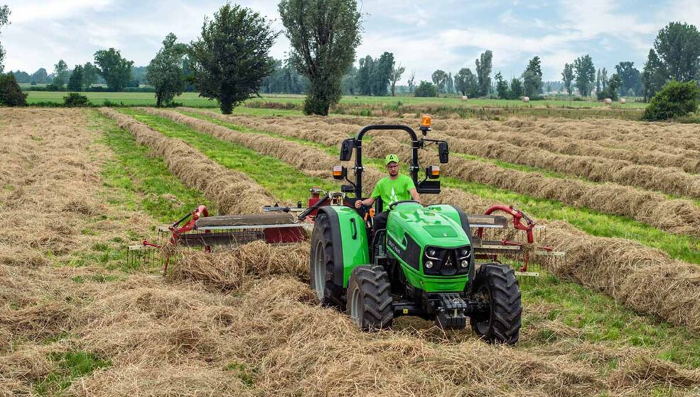 La nouvelle Série 4E Deutz Fahr désormais équipée d’un inverseur électrohydraulique PowerShuttle