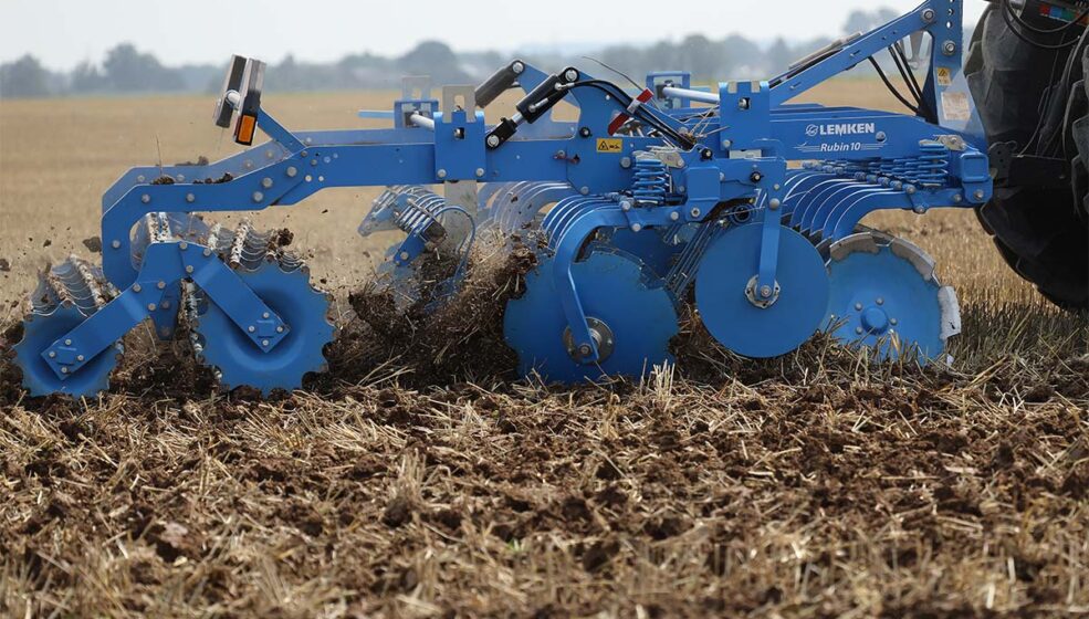 Les déchaumeurs à disques compacts Rubin 10 de LEMKEN deviennent des outils multifonctions
