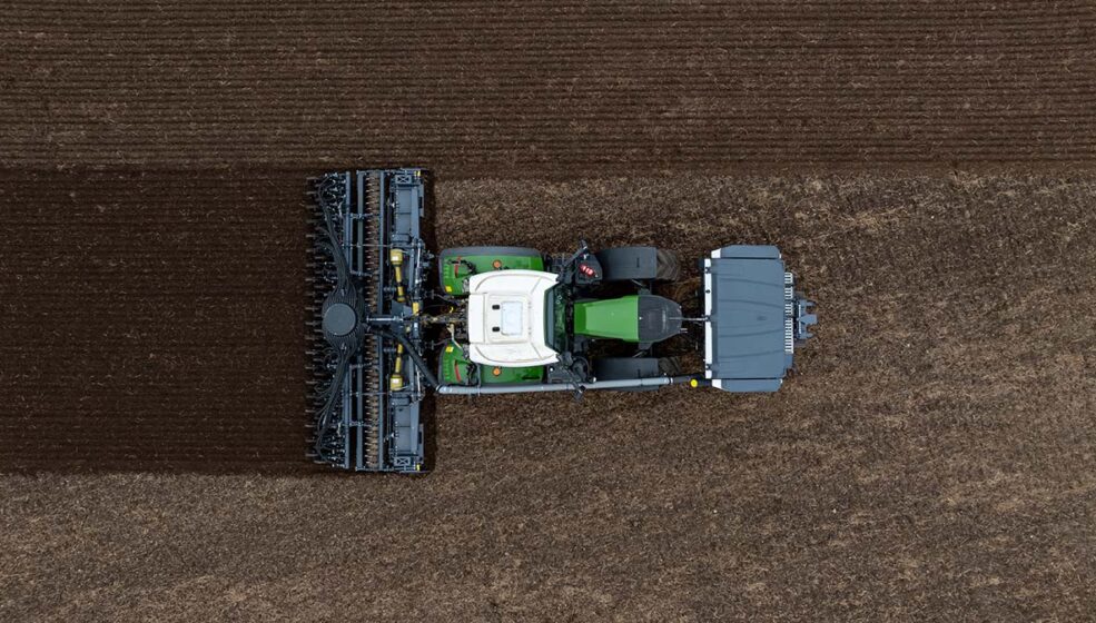 SKY Agriculture redéfinit un nouveau standard avec la Trémie Frontale Multiproduits « Progress TF »