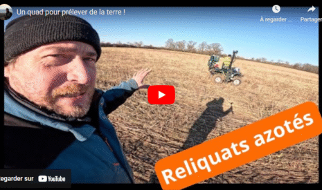 Un quad pour prélever de la terre !