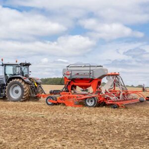 KUHN renouvelle sa gamme de semoirs traînés avec les nouveaux modèles ESPRO 1002 (R) pour le semis simplifié