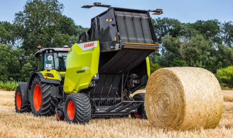 CLAAS VARIANT 500 : les pick-ups MULTIFLOW boostent les performances