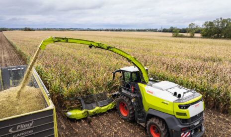 Un niveau de performances inédit pour les ensileuses CLAAS JAGUAR série 1000