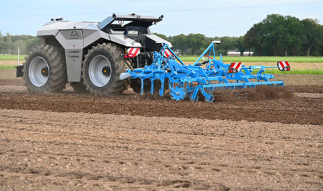 LEMKEN dévoile son cultivateur intelligent « Automation Ready » à Agritechnica