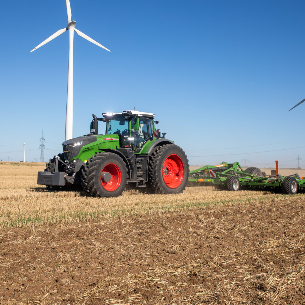 Le nouveau tracteur 800 de Fendt