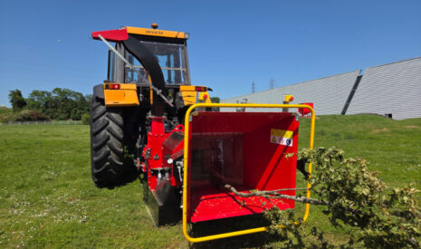 AGRAM présente le broyeur de branches JET-CHIPPER 802 PRO pour les professionnels