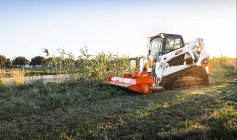 Bobcat lance la production de la chargeuse compacte sur chenilles T650